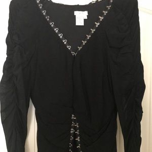 Cache hook and eye jacket